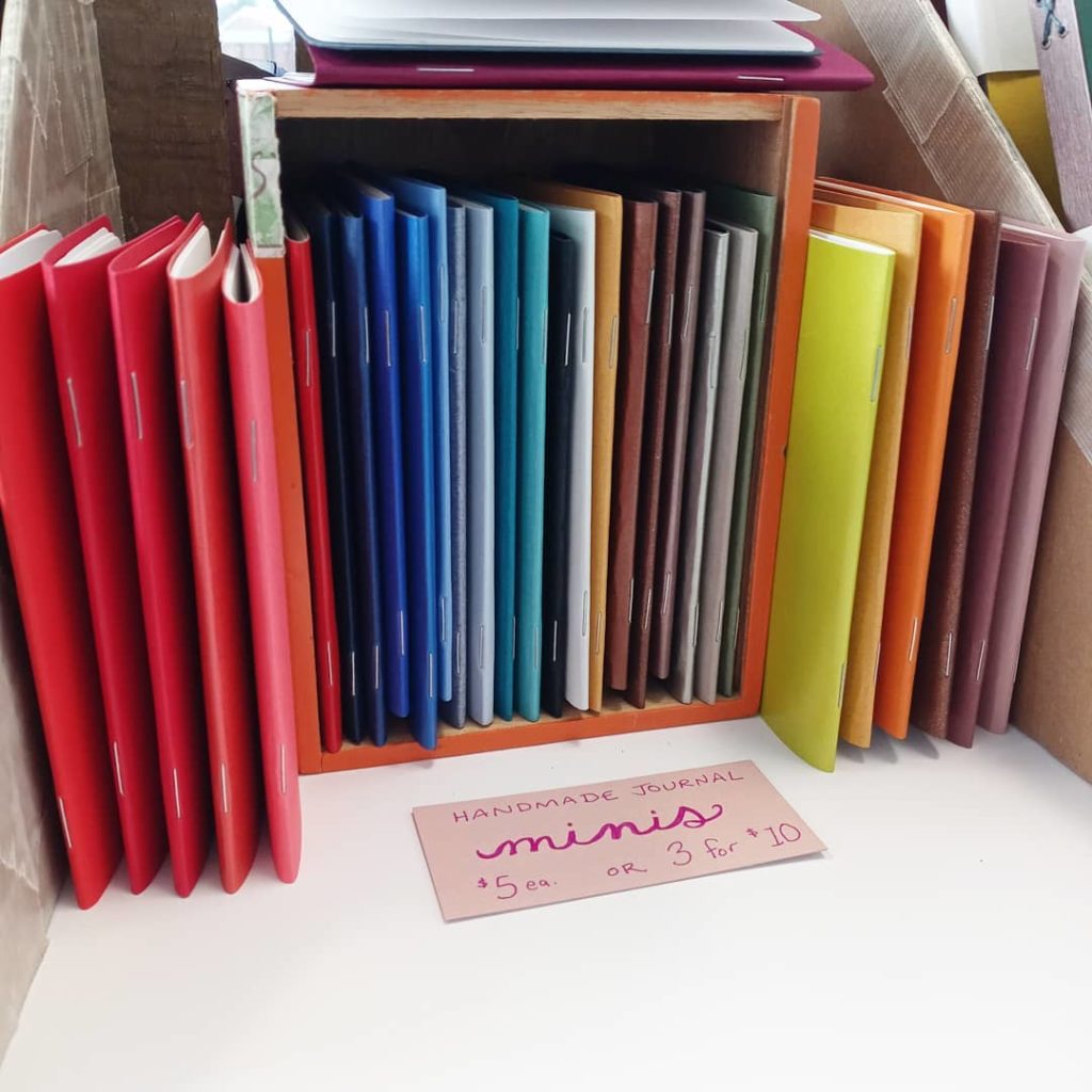 Let's Go! Shapes & Colors, by Jolinda